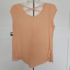 Miss Daisy cap sleeve top size L